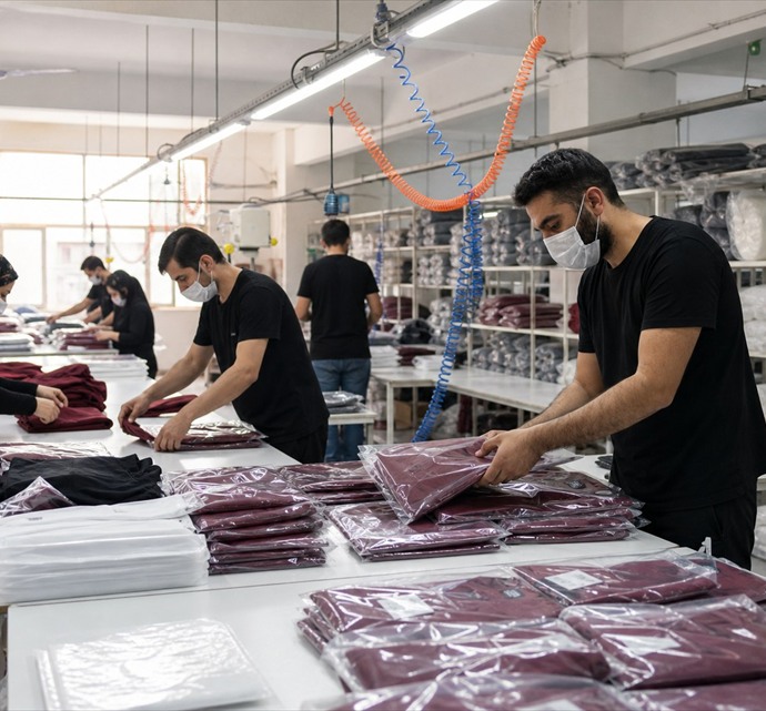 Anti Moda hazır giyim paketleme ve sevkiyat